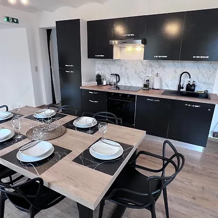 Gite Saphir - Sauna - Pairi Daiza 8 Min - Triplex