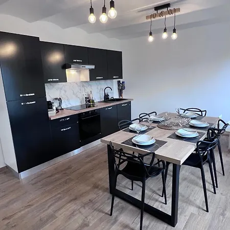 Gite Saphir - Sauna - Pairi Daiza 8 Min - Triplex Apartamento Brugelette